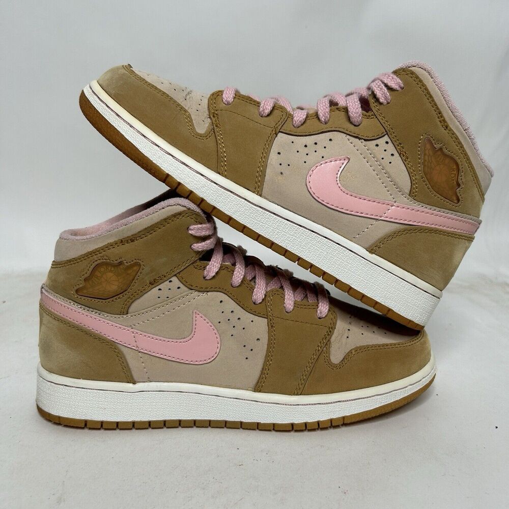 Nike Shoes Air Jordan 1 Hare GS “Wheat/Lola Bunny” 2024